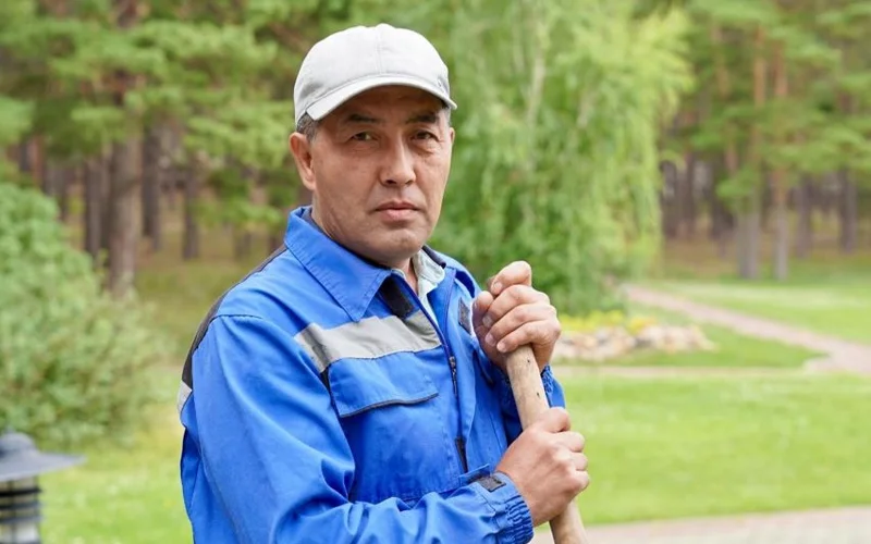 Таңмен таласа еңбекке кірісетін Жанат Мұстафин — жұмысшы мамандықтың жарқын үлгісі